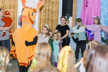 Подарки от помощника Деда Мороза